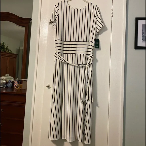 NWT Lauren Ralph Lauren Printed Matte Jersey Kristie ShortSleeve Day Dress  Sz16